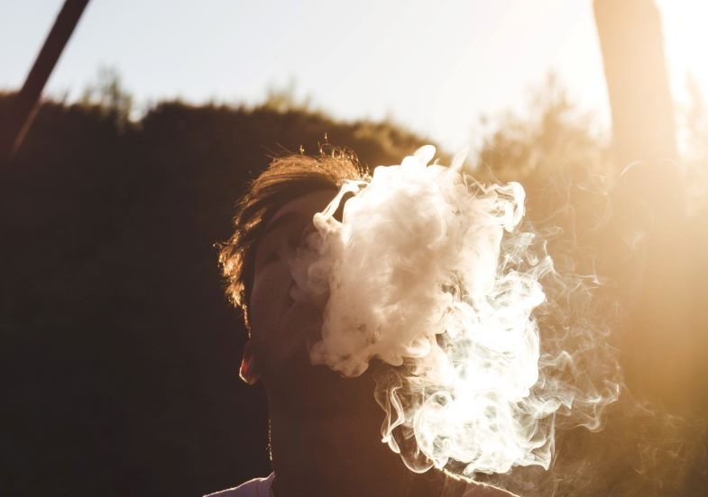 Wie verdampft man Lunge? Modi, Nikotindosen und E-Zigaretten.